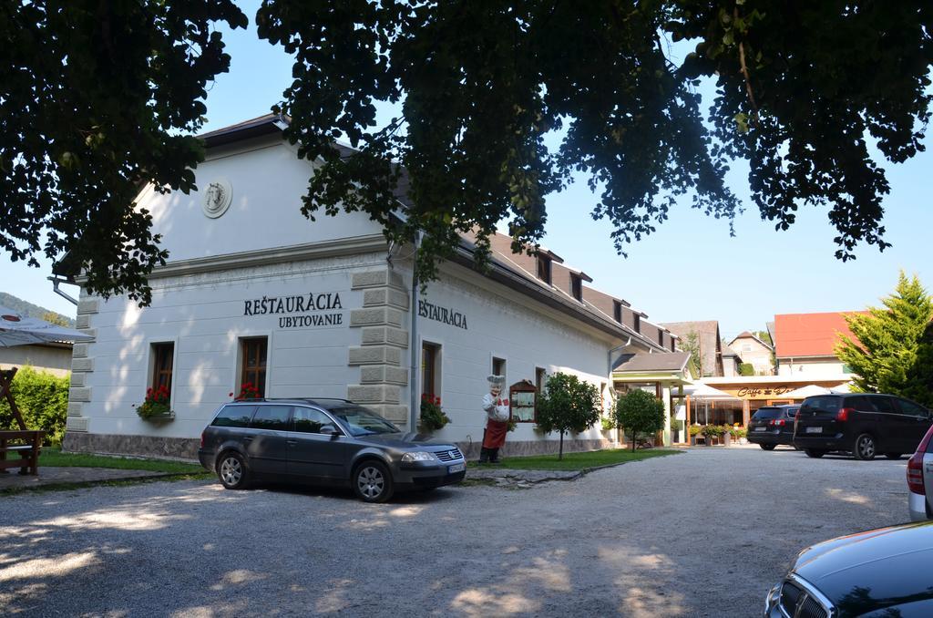 Penzion Pri Kastieli Betliar エクステリア 写真